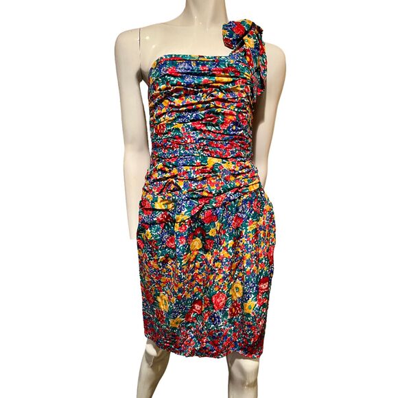 Albert Nipon Dresses & Skirts - Vintage Albert Nipon 100% Silk Floral Ruched Dress Size 4